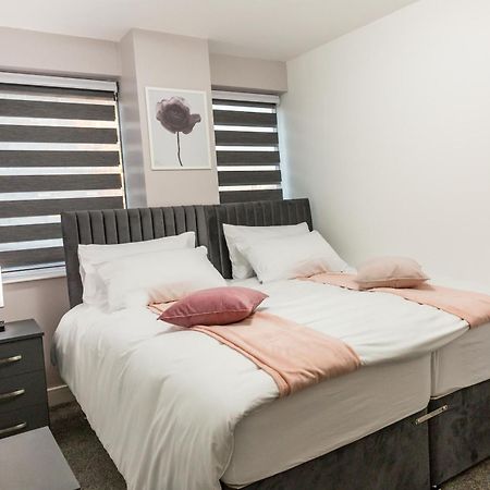 Sweet Stay, 2 Bed Apartment Birmingham Bagian luar foto